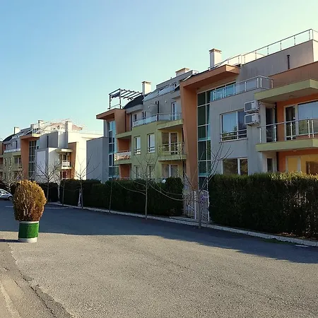 Alex Beach Apartamento *